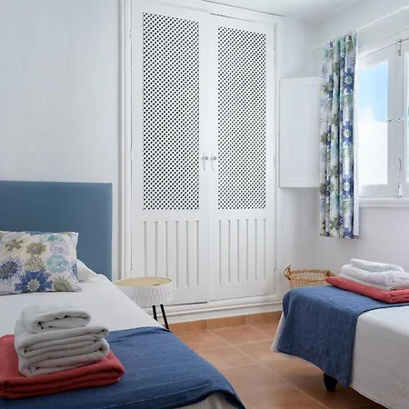 Chalet Caracolillos, La Casa *