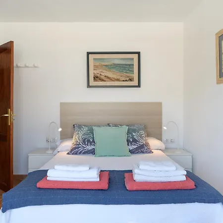 Caracolillos, La Casa فامارا