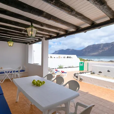 Caracolillos, La Casa Horská chata Famara