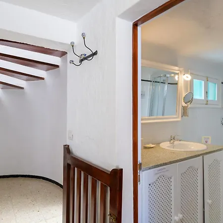Caracolillos, La Casa Horská chata Famara