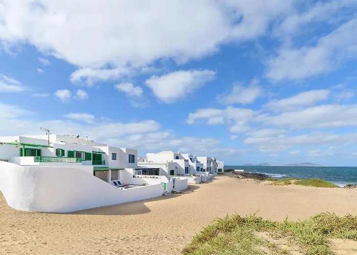 Caracolillos, La Casa Famara